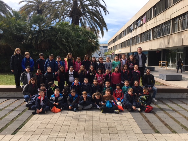 ESCOLA NADAL ( SANT FELIU DEL LLOBREGAT)